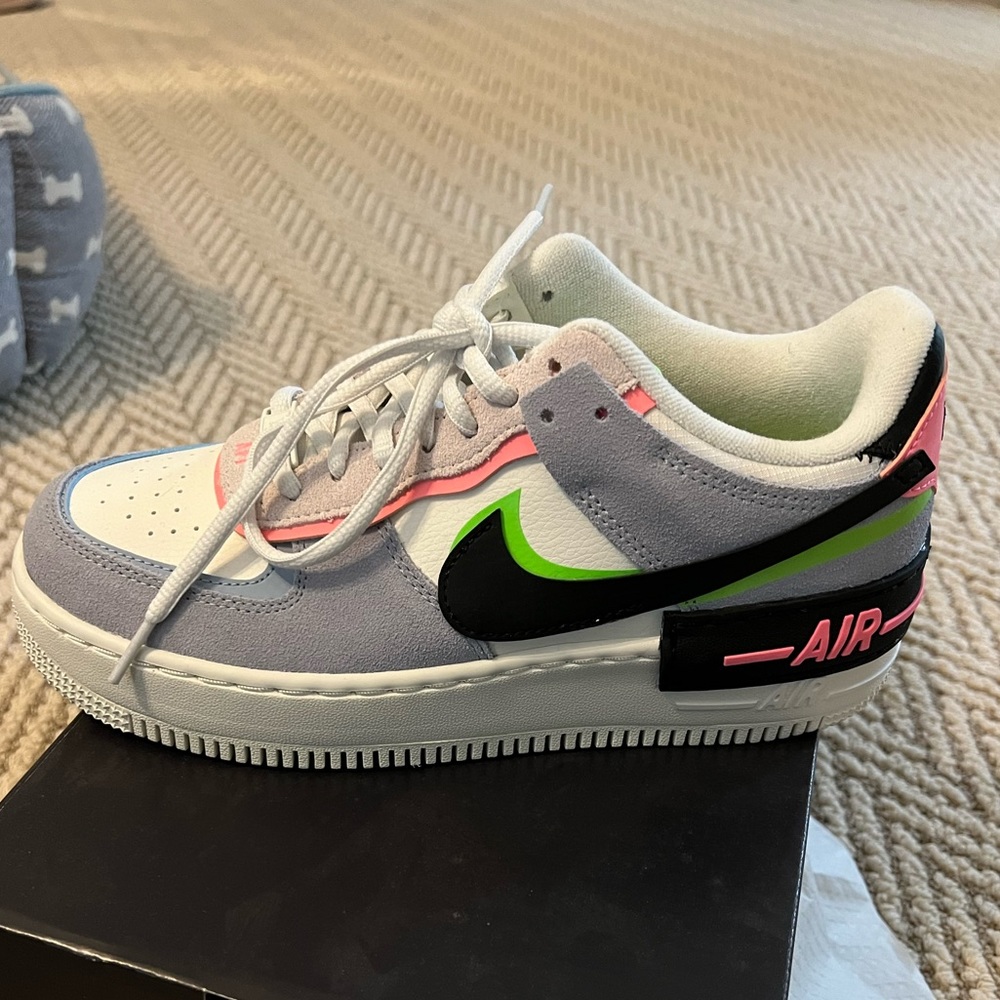 Nike Air Force 1 shadow